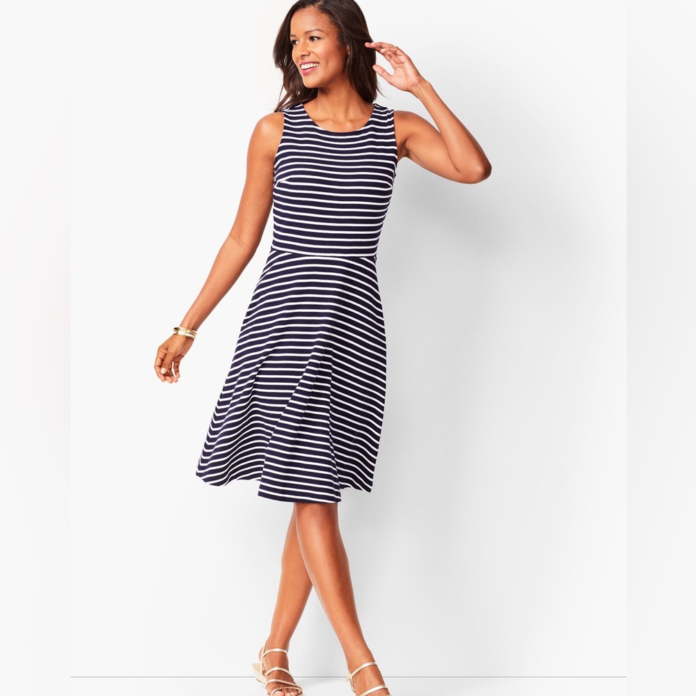 Talbots Edie Blue and White Knit Fit and Flare Dress Size M Modern Classic - Picture 8 of 9